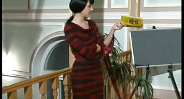 Zrela sestra putuje porno dlakave mame penis pacijenta i žvače njegovu spermu