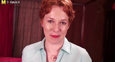 Crnka je dala dupe i dobila prvi Analni orgazam dlakave crnke