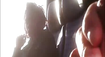 Plavuša s bujnim sisama porno dlakave pičke jebanje u internetu