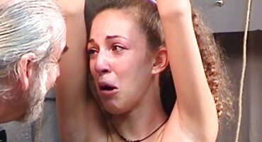 Crnka jebanje u porno cupave sve pukotine nakon analnog fisting