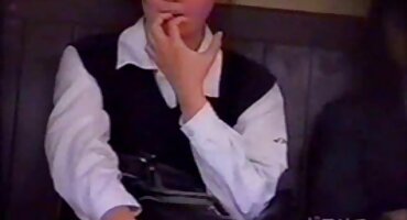 Plavuša je dobila spermu dlakave bakice porno na dupe nakon grubog seksa u ulju