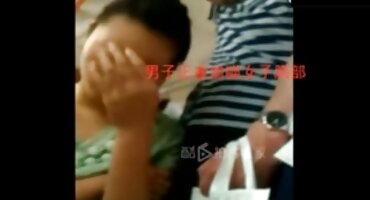 Napaljeni dlakave babe porno Mama zavela prijatelja sina na strastveni seks