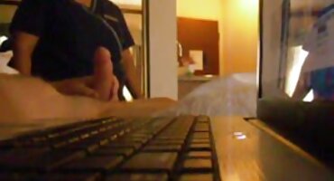 Fleksibilna kuja nakon Maca Jede porno dlakave ima odličan seks