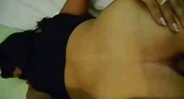 GF pronašli čovjeka na dating porno čupave site za Gangbang dvije žene i muškarac