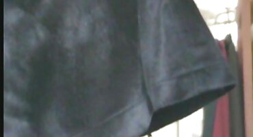 Fitness trener jebeno analni sportski milf s ogromnim penisom dlakave lezbijke