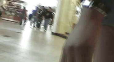 Bezobrazan policajac u slobodno vrijeme jebanje pred strancima porno dlakava picka