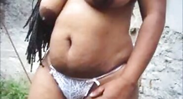 Prsata djevojka pohlepno sranje ogroman kurac na dlakave sex casting Rocco