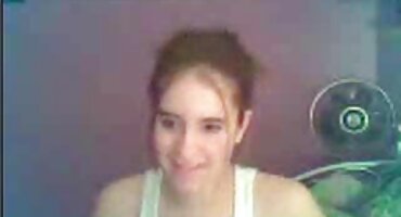 Lokalna djevojka organizirala je interracial analnu porno dlakava orgiju i bila je jebeno od strane gomile dečki