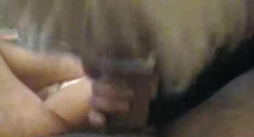 Topla prekrasna porno dlakave bakice s intimnom frizurom Fucks Čovjeka u položaju čobanica