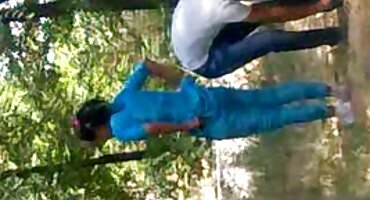 Crvenokosa mama pornodlakave lica završio nakon analnog invazije i dvostruke penetracije