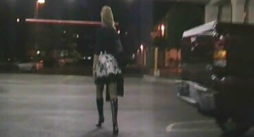 Djevojka sloboda jebanje porno dlakava s gomilom Tinejdžera na porno casting